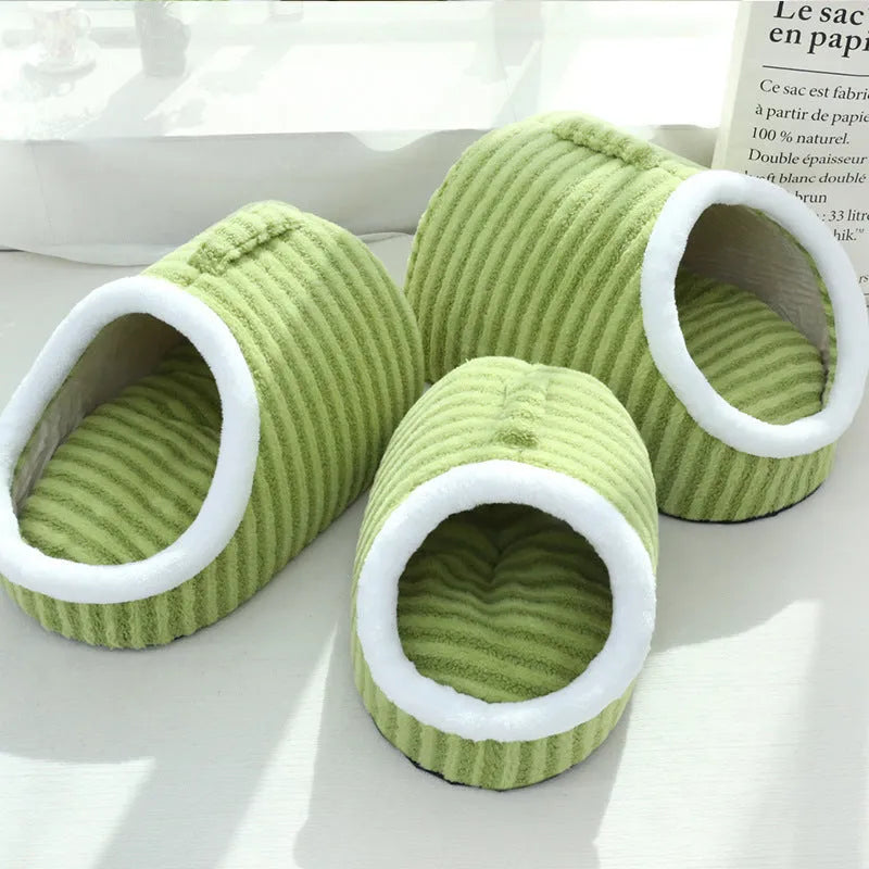 Thickened three-dimensional cat nest bed in macaron design with soft cloth material