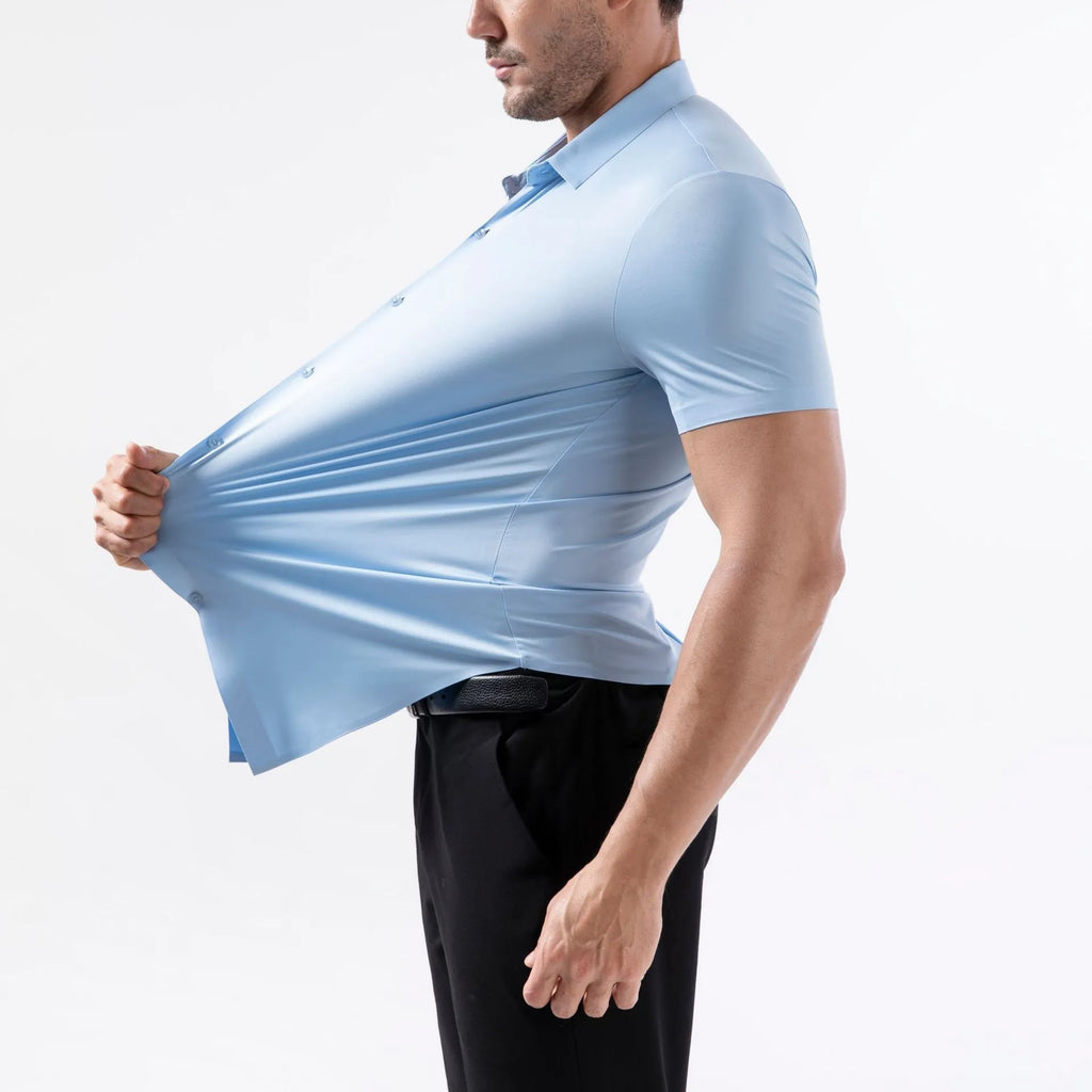 Men's short sleeve elastic shirt in anti-wrinkle fabric available in eight colours including black, white and blue