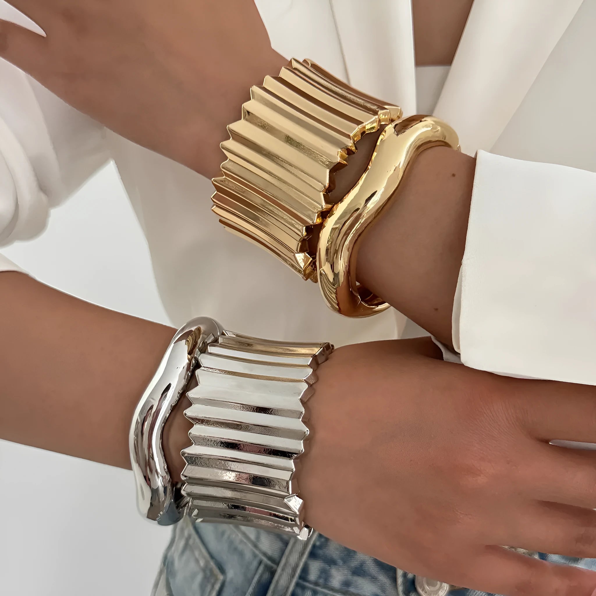 Punk metal texture ellipse pattern wide spring bracelet for women gold finish