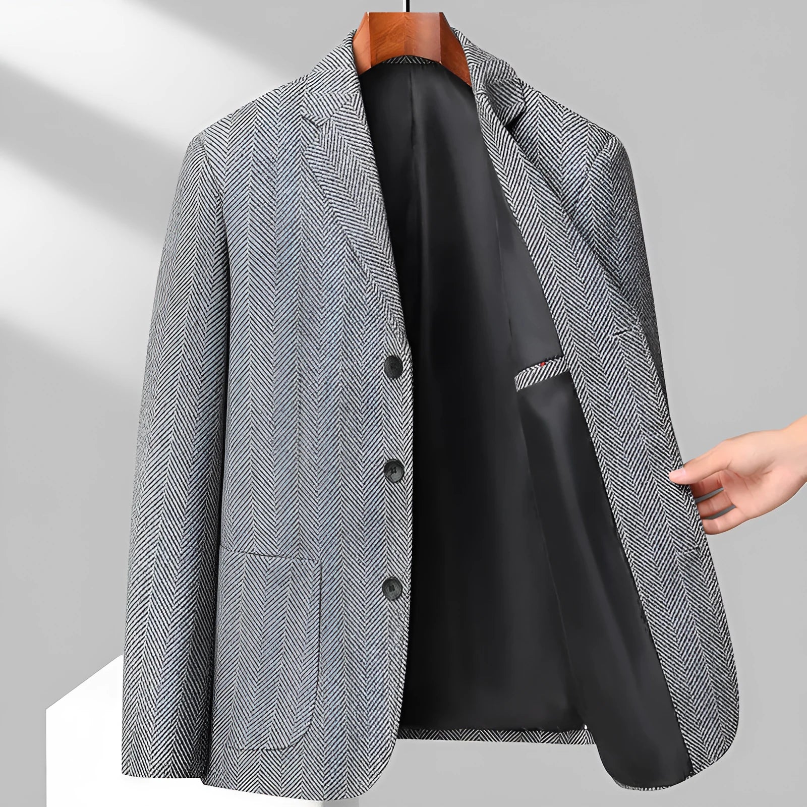 Men's loose fit polyester coat for spring and autumn in solid colours