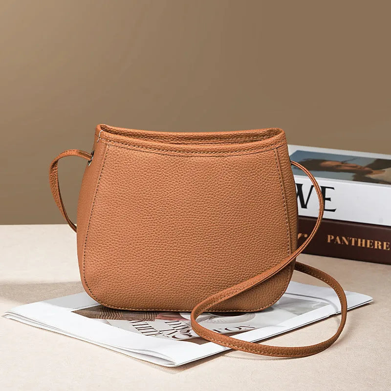 Women's genuine cowhide leather messenger bag in square vertical model with internal organiser compartments