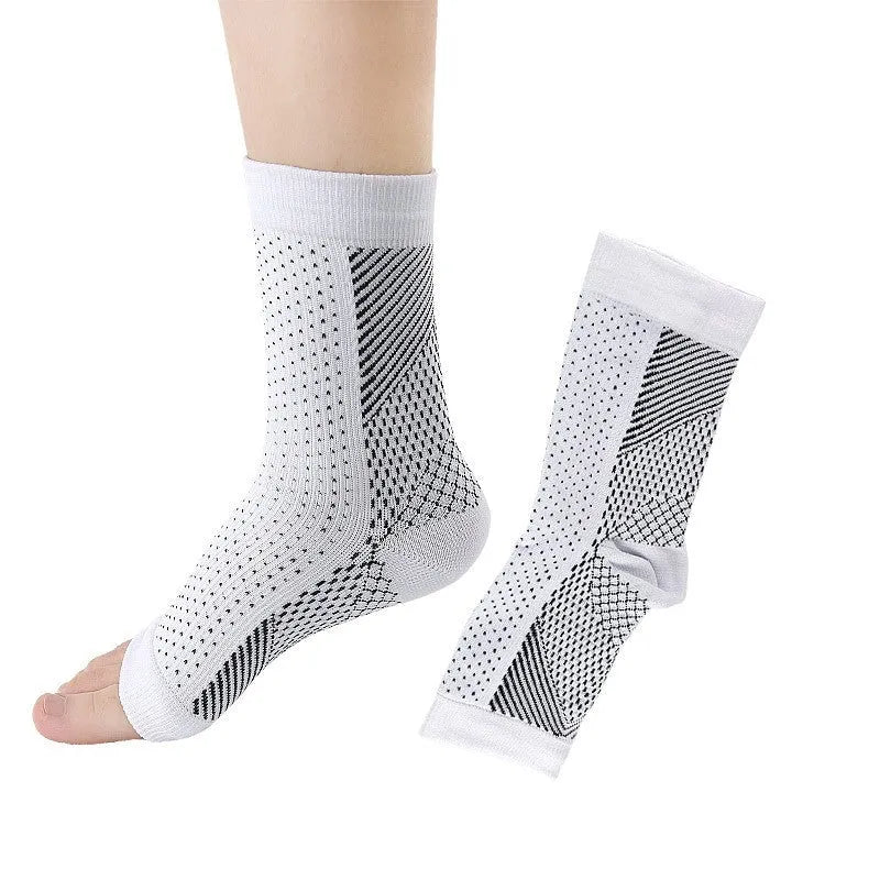 Short tube sports compression socks in black, white, skin colour, and copper for basketball.