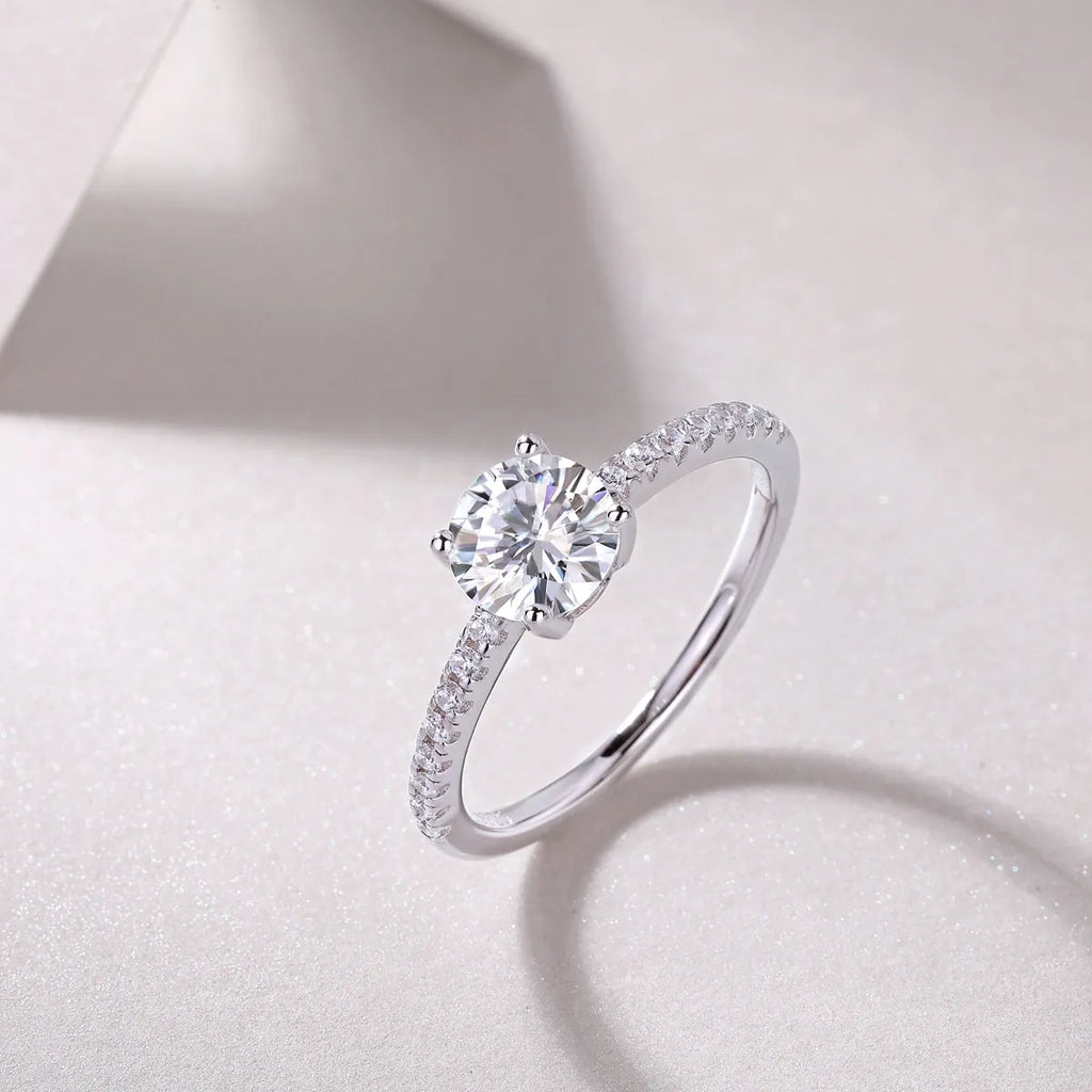 Moissanite wedding ring set with platinum-plated S925 silver band and GRA certificate in a gift box