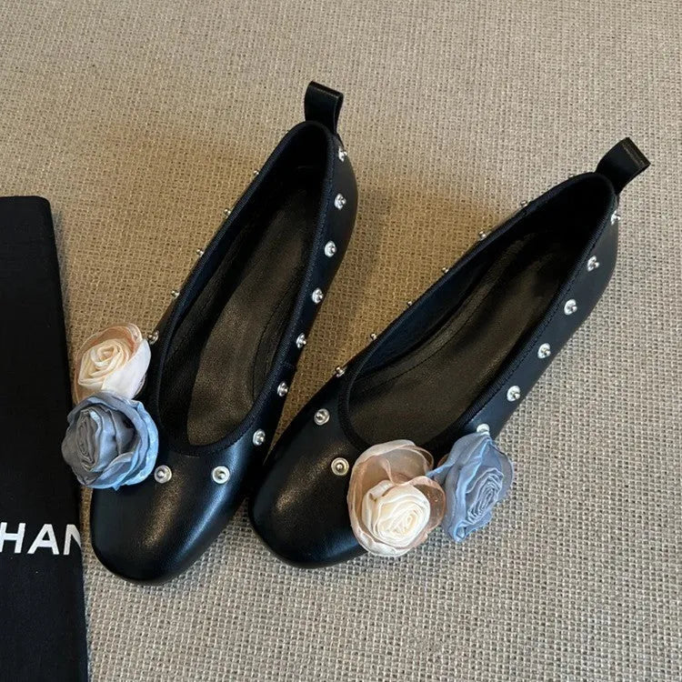 Women's DIY flower rivet Mary Jane shoes in sheepskin with buckle and rubber sole