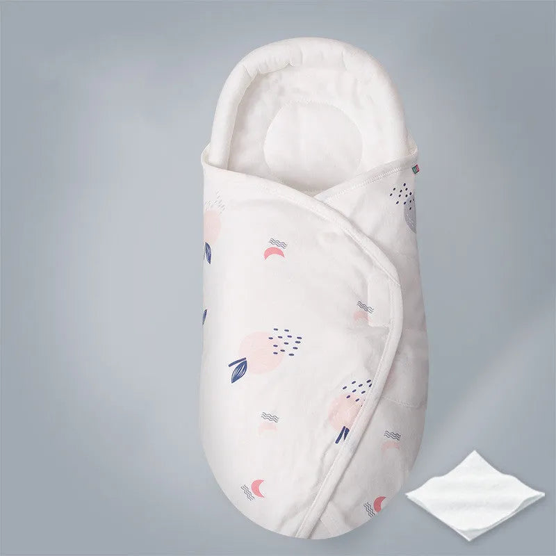 Cotton baby anti-startle swaddle blanket measuring 30x60cm with printed animal design