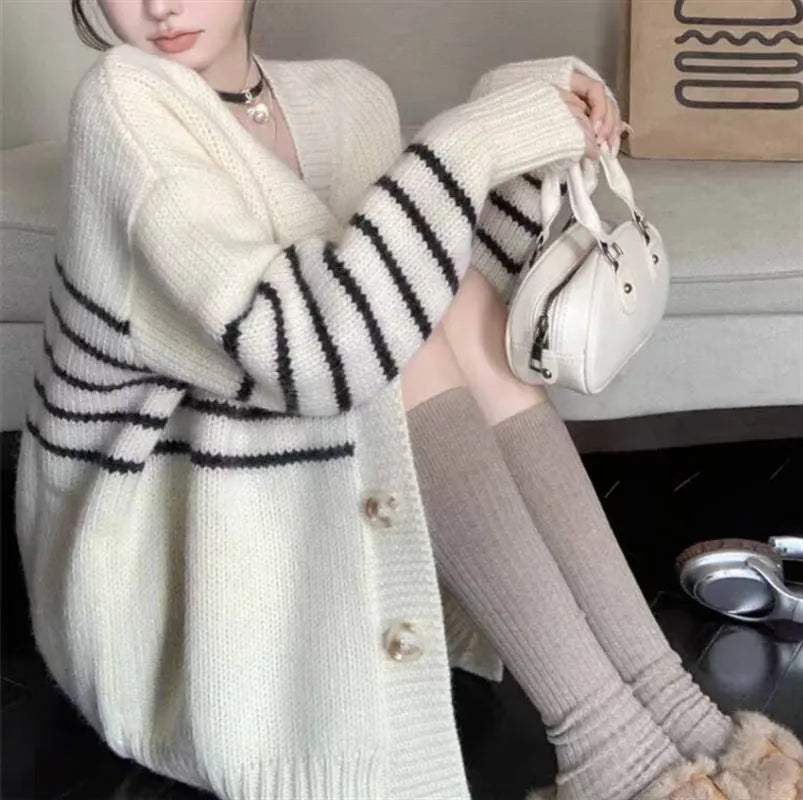 Button-front cardigan with 3D pattern in polyester fabric