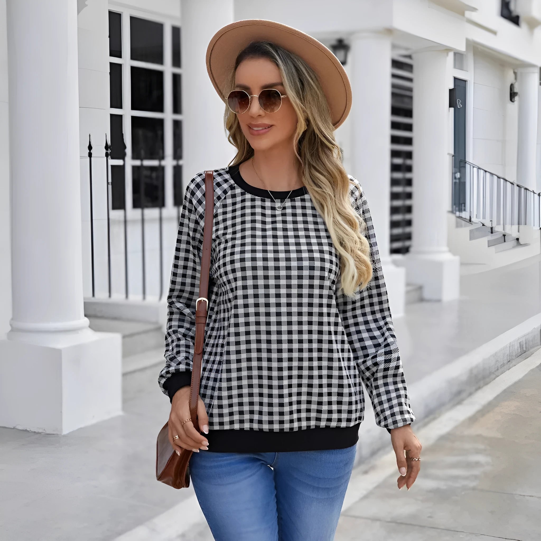 Black Japanese plaid pullover sweater with printed stripe patterns and long sleeves