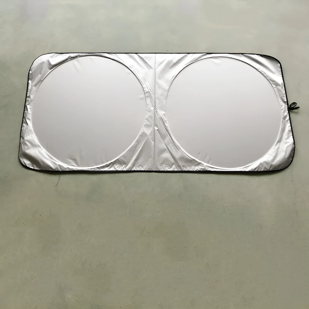 Silver tape car windscreen sunshade measuring 190x90 cm with a cloth storage bag.