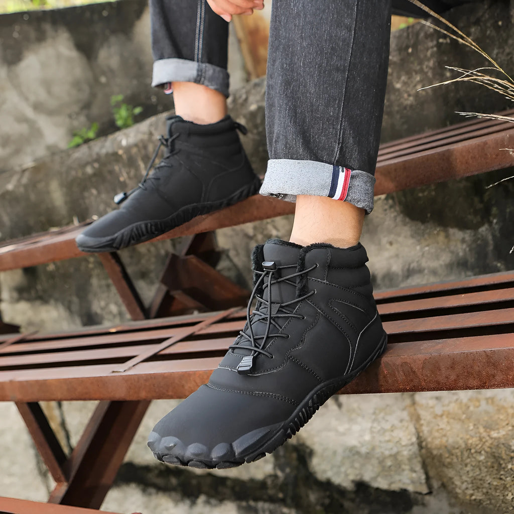 Five-finger waterproof fleece-lined hiking boots in multiple colours with non-slip rubber outsole