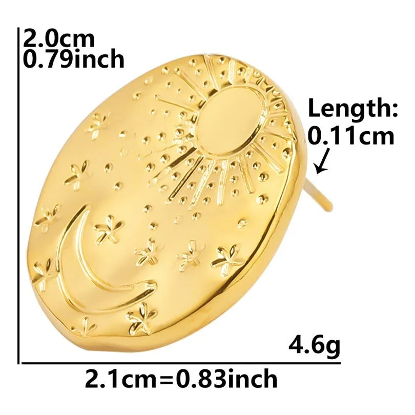 A pair of geometric shell design stud earrings in 304 stainless steel with a gold electroplated finish.