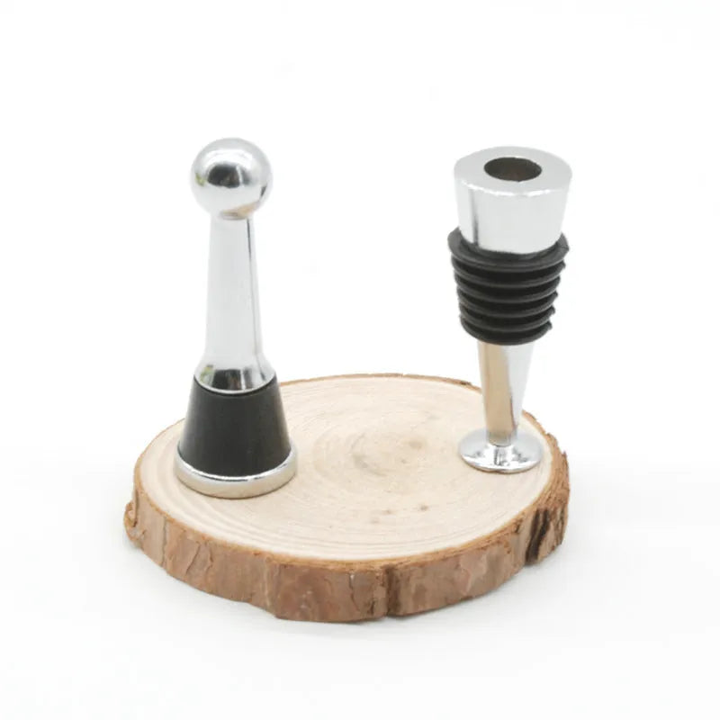 Silver zinc alloy threaded wine stopper with silicone seal for M8/M10 bottle openings