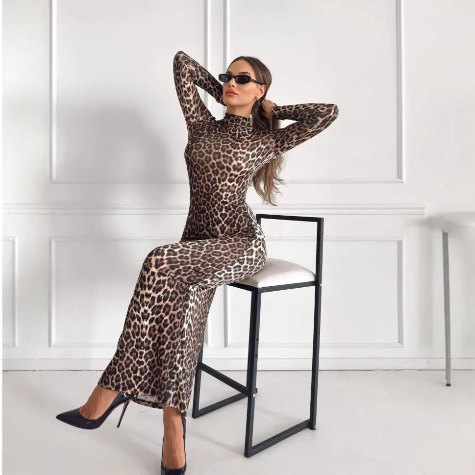 Leopard print long sleeve dress with stand collar and high waist hip skirt design