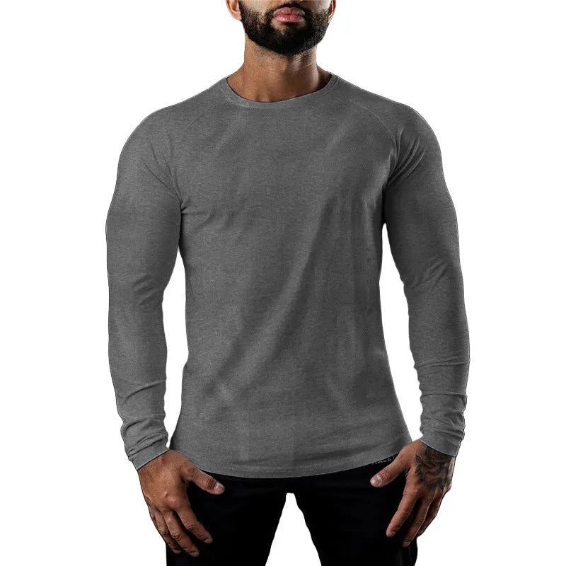 Men's tight-fit cotton sports t-shirt in army green, long sleeve, round neck.