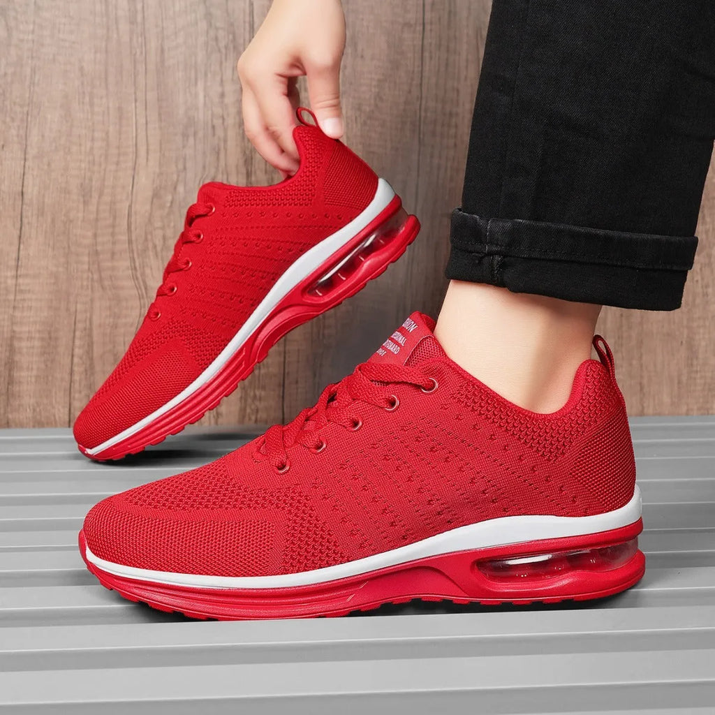 Flyknit running shoes with mesh upper and PU sole in various colours