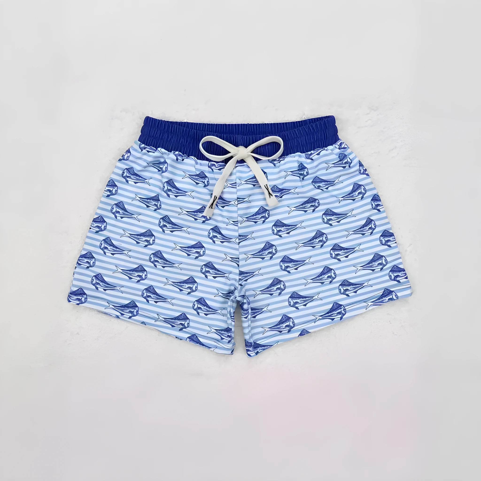 Boys' straight-leg polyester sports shorts in various colours showing fifth-pants length
