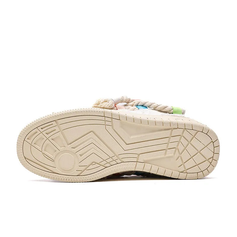 Creamy white retro skateboard shoes with old damage lace design and low-top platform profile