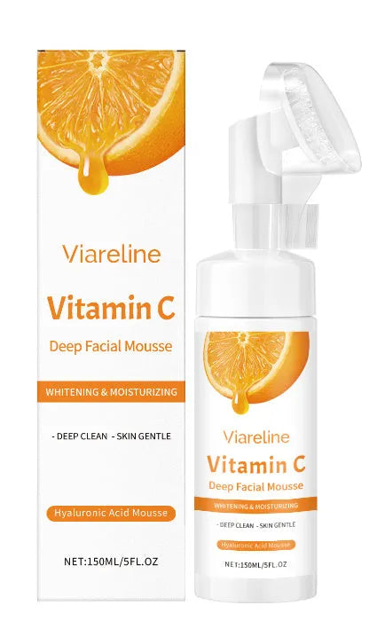 150ml Vitamin C cleansing mousse bottle with pump containing ascorbic acid and hyaluronic acid
