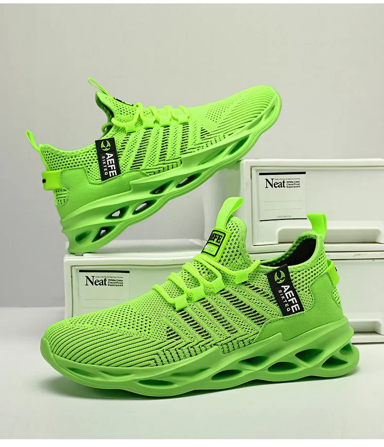 Men's black mesh running shoes with cross strap detail and lace-up front in sizes 40-47