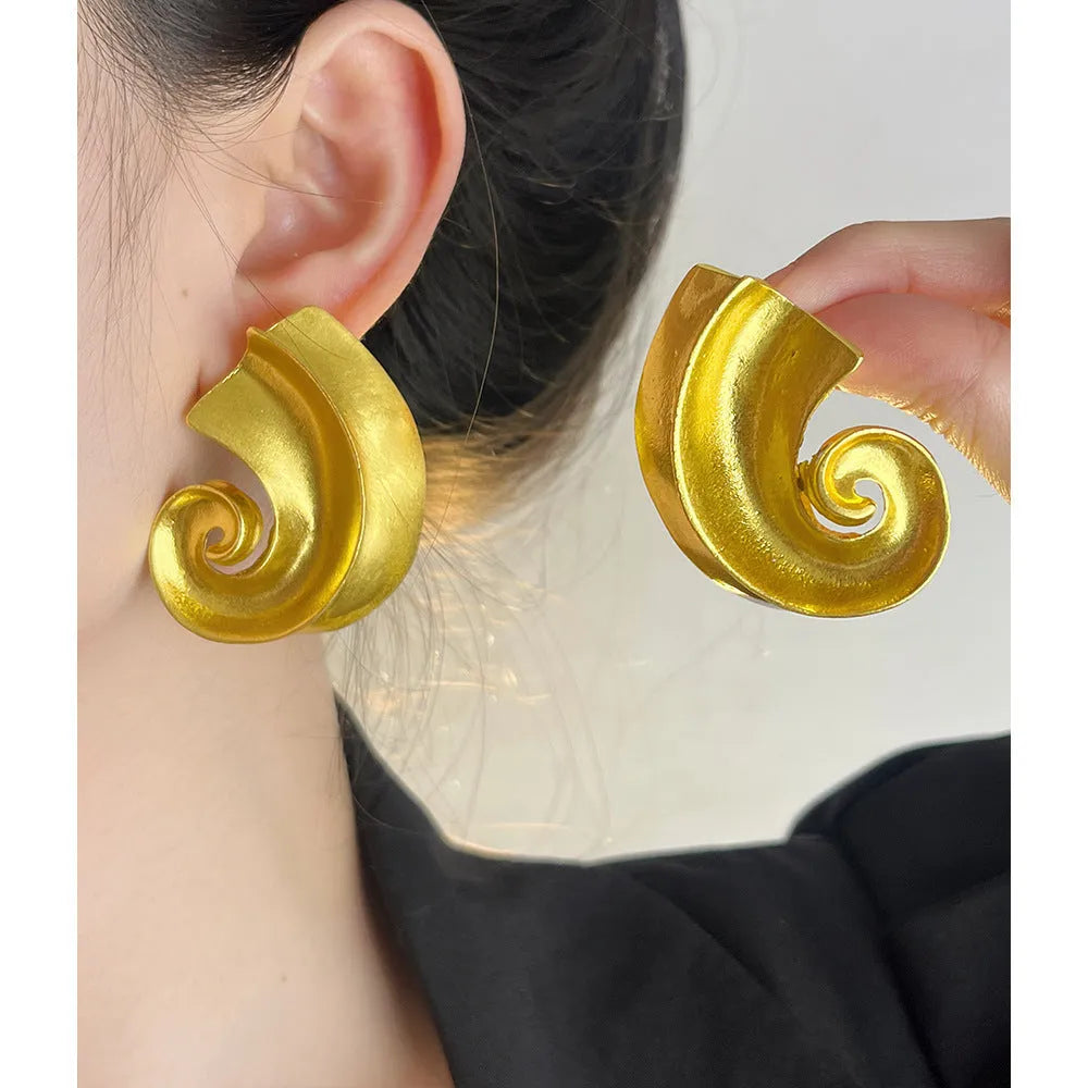 Geometric retro ear studs in gold or silver, 5cm drop length alloy earrings with electroplated finish