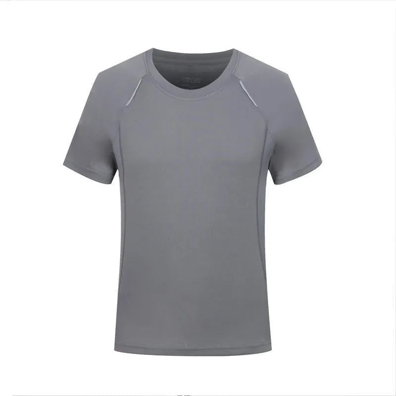 Men's slim fit quick-dry round neck t-shirt in solid colour on a white background.