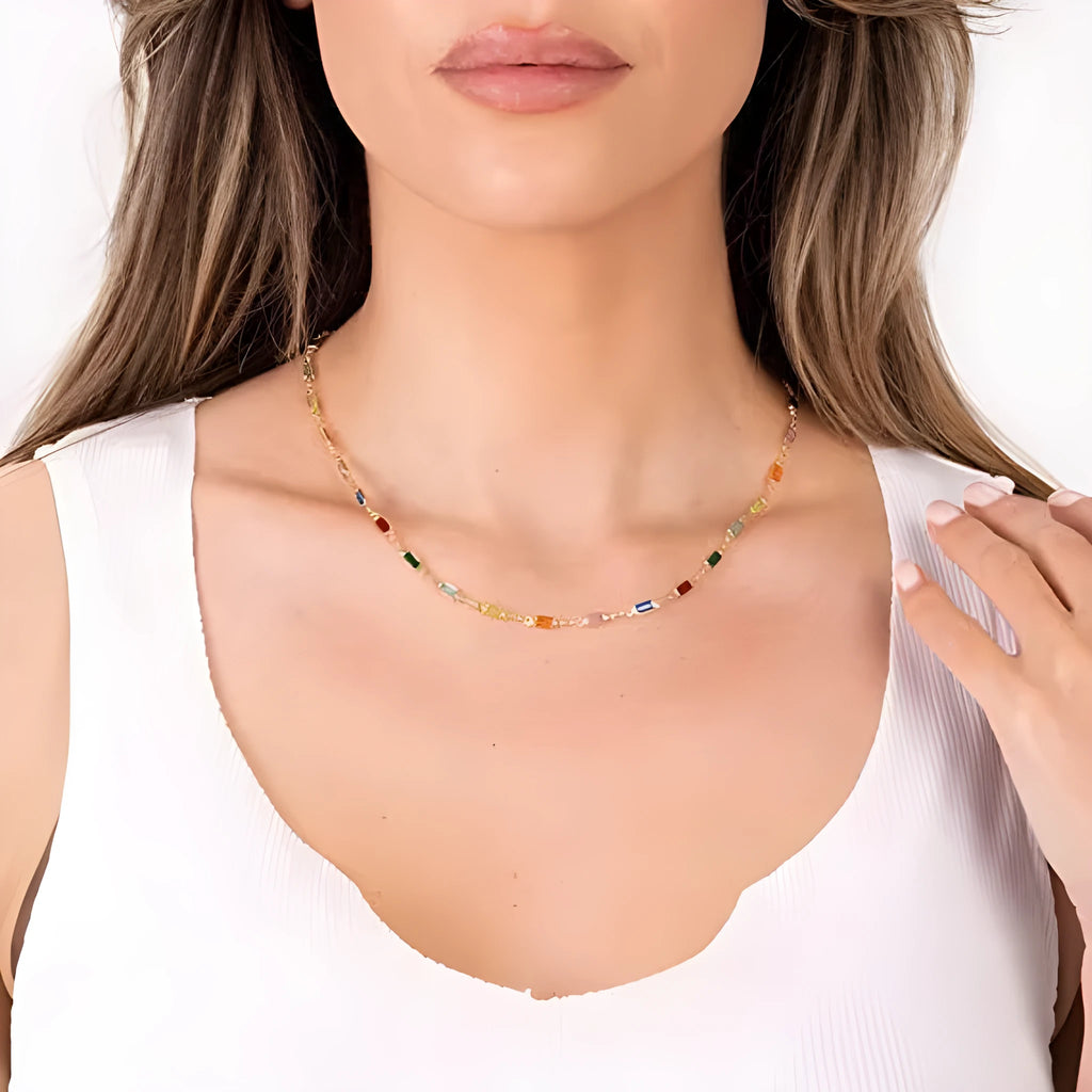 Ladies geometric crystal necklace with alloy chain and glass detailing in random colour