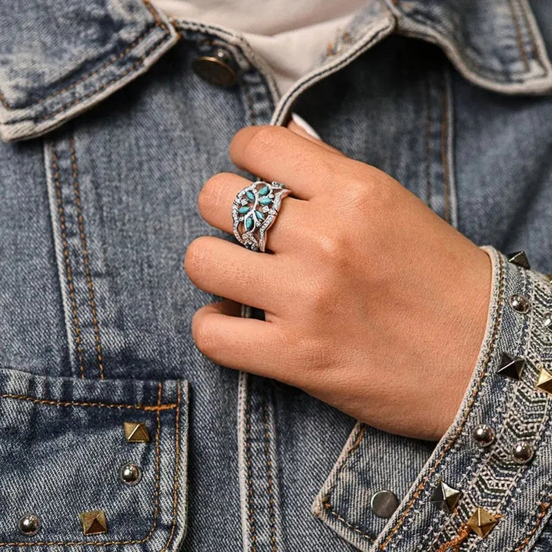 Japanese Korean ethnic style ring for women with inlaid zircon white gold colour copper geometric retro design
