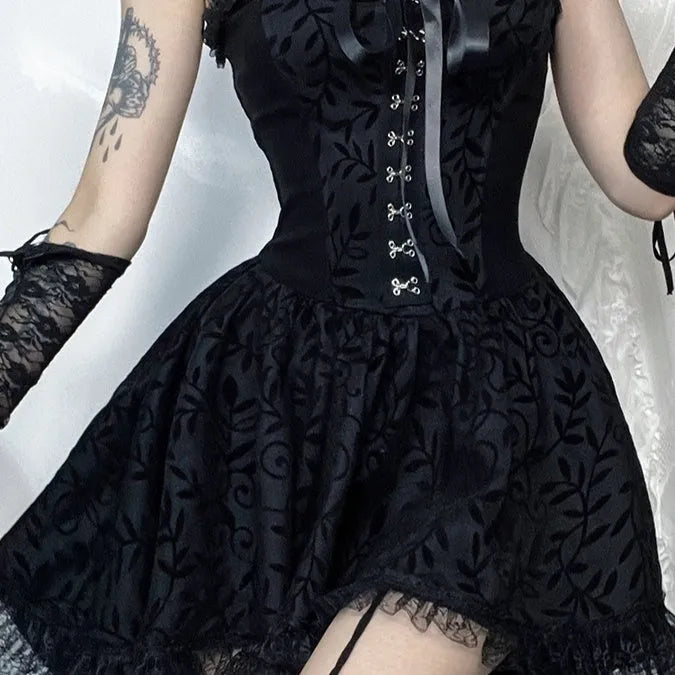 Black gothic flocking bra trailing dress with bow detail, sleeveless, hip skirt style for Halloween costume