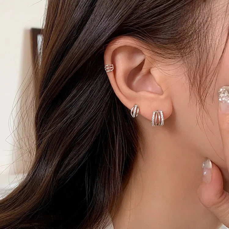 925 silver geometric earrings in three sizes with electroplated finish