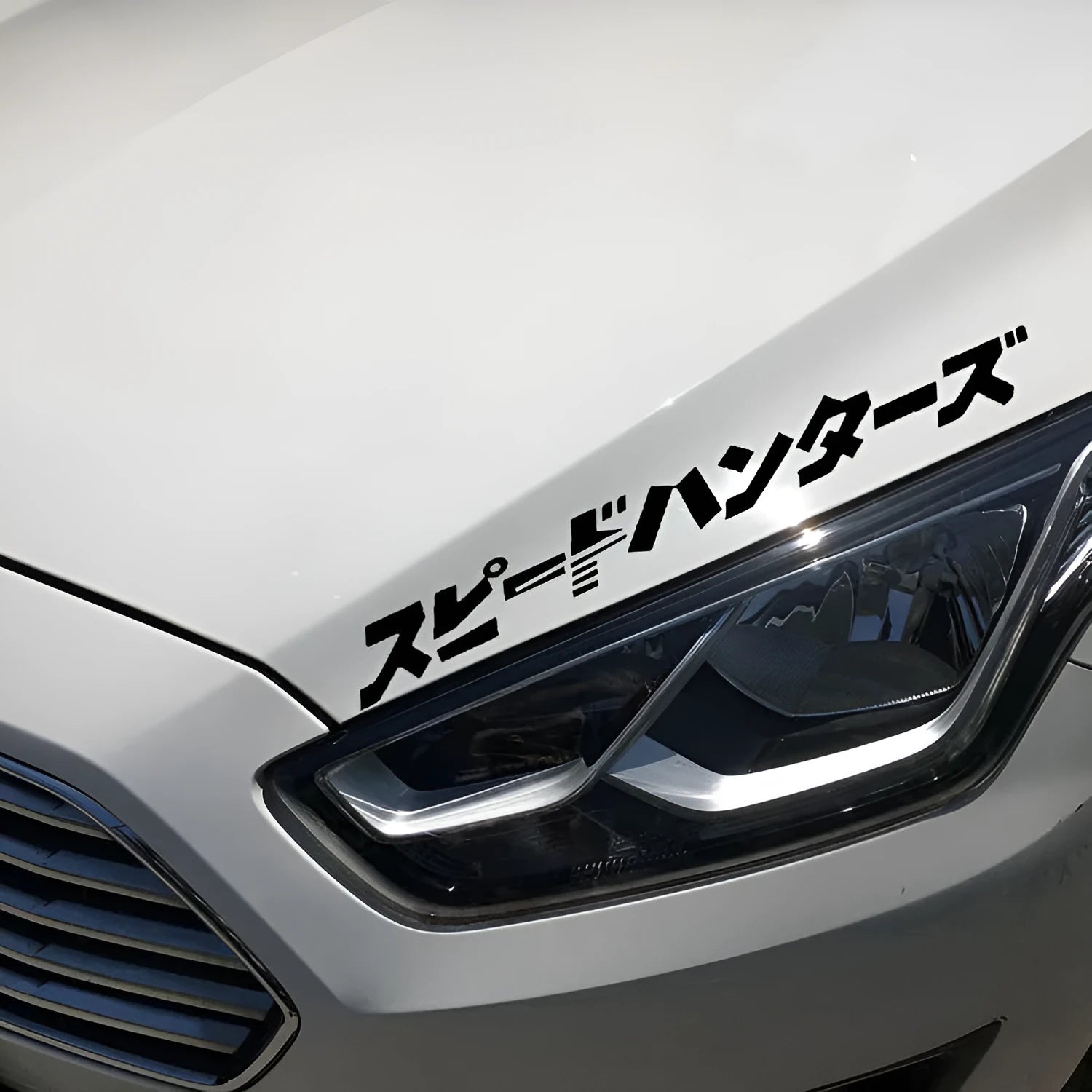 35cm square reflective Japanese car sticker on vehicle surface