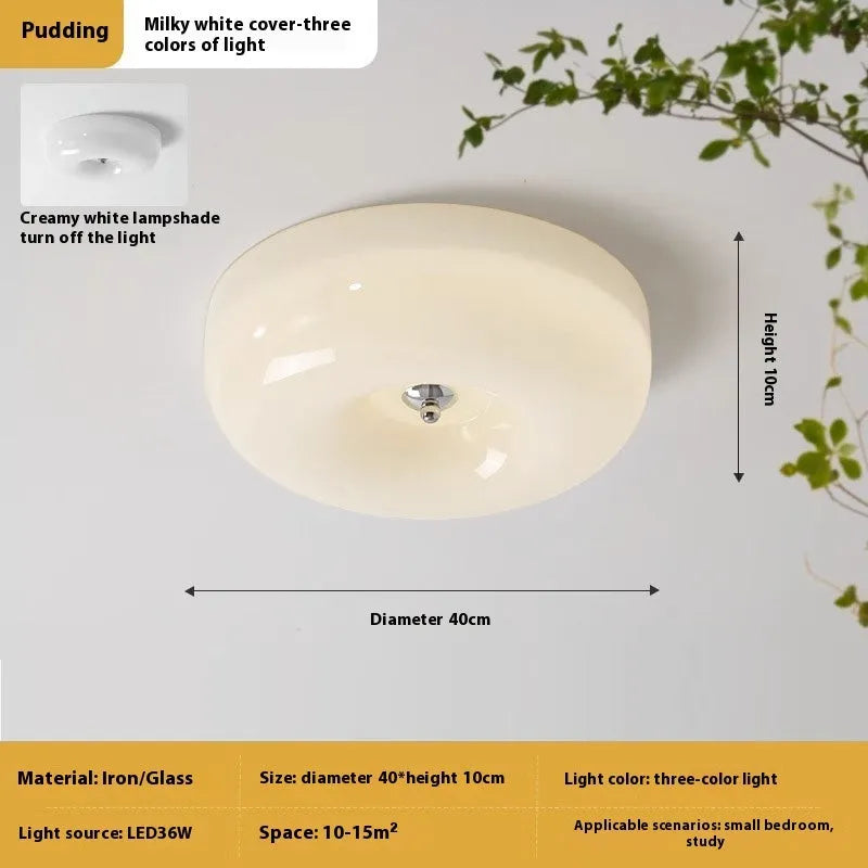 American-style cream coloured bedroom ceiling lamp with three-light colours and 40cm diameter.