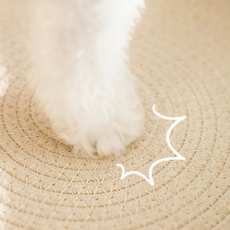 Green oval cat scratch pad bowl made from sisal material with 650mm length