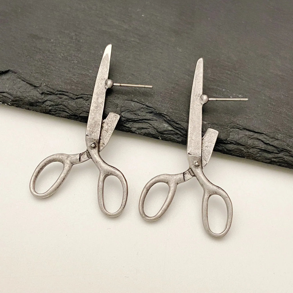 Creative fashion jewellery retro scissors ear studs in alloy with electroplated finish, KC gold or ancient tin colour