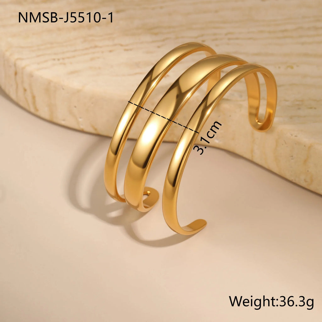 Women's stainless steel geometric line bracelet with 18K gold plating and simple opening clasp