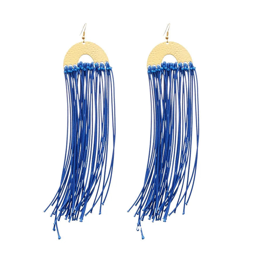 Geometric women's earrings with round elements in silver needle and blue resin flower colours on cloth base