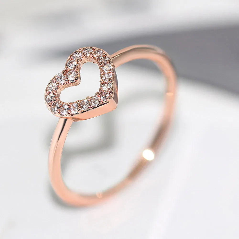 Fashion Fresh Heart ring in gold tone with white stone on copper base, women's size No 7