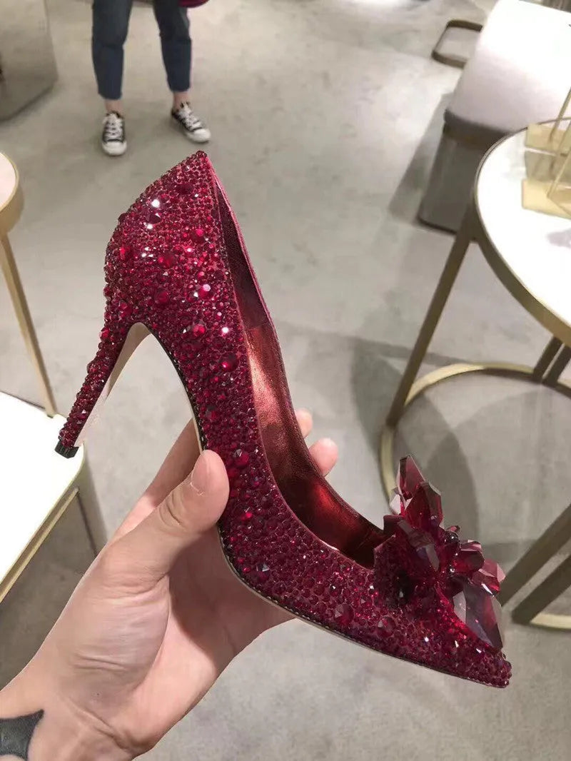 Women's pointed toe stiletto heels with rhinestone decorations in gold and silver colours