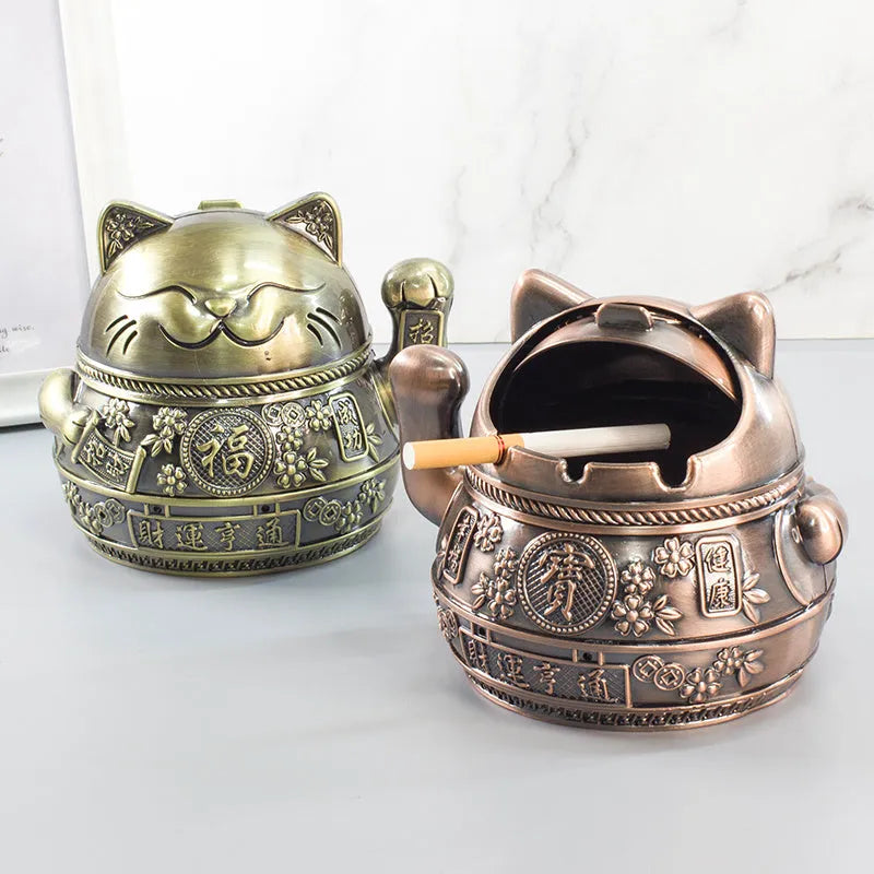 Lucky cat ashtray made from zinc alloy with cover in gold black colour for home living room