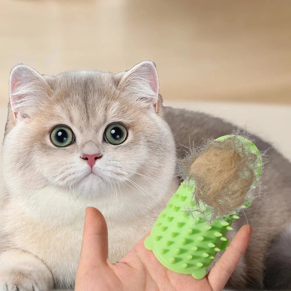 Adjustable silicone cat scratching comb mounted on a table leg in green colour.