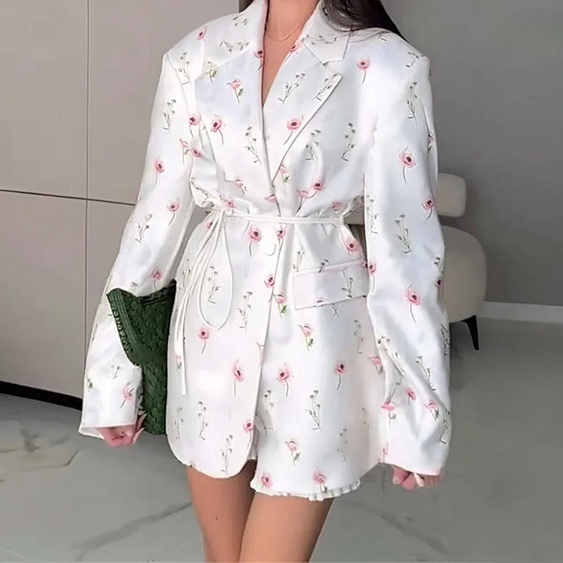 Women's white polyester suit jacket with collar lace-up waist detail and long sleeves