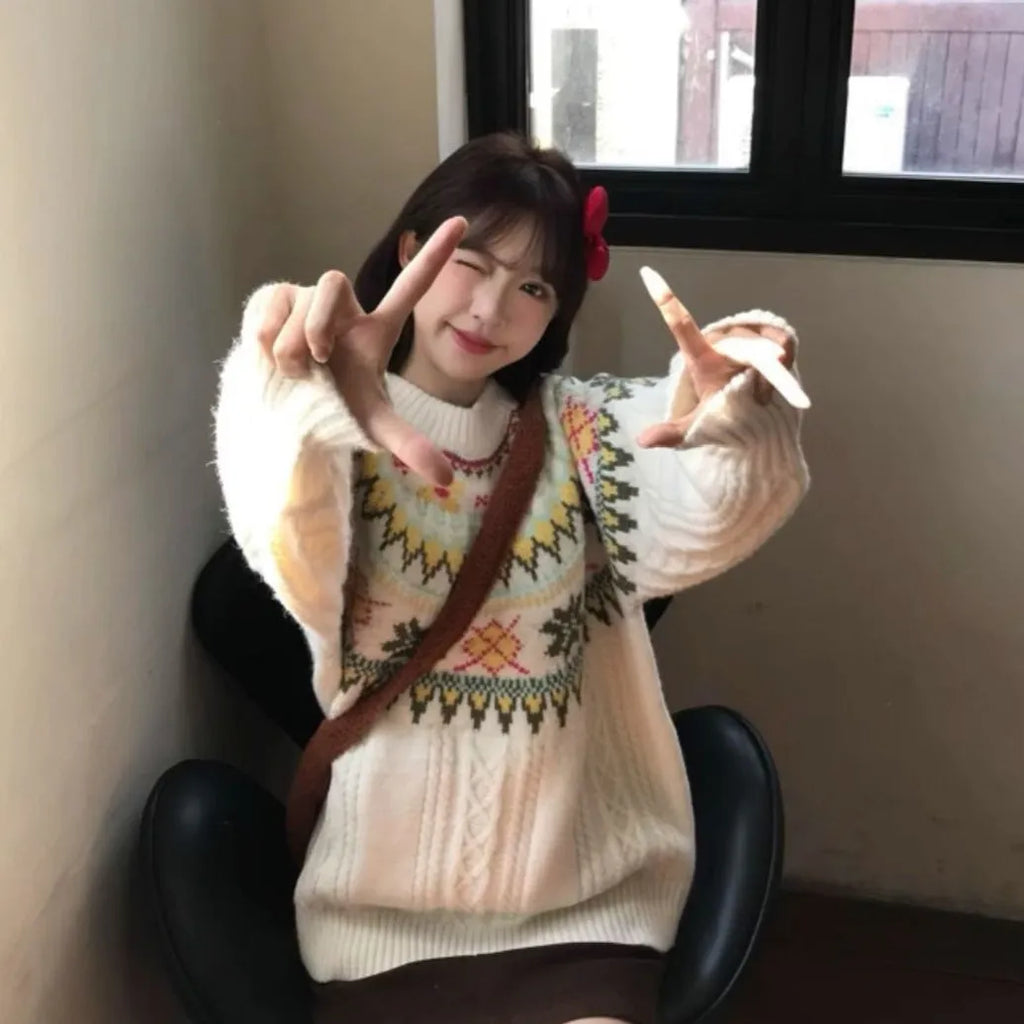 Women's Milky White lantern sleeve pullover sweater with Mori-style textured knitting