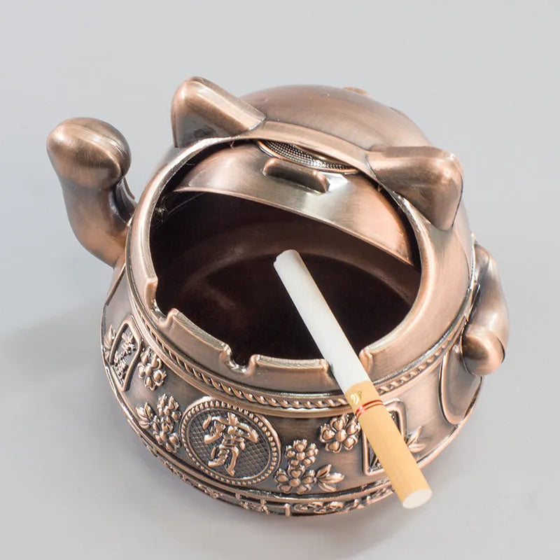 Lucky cat ashtray made from zinc alloy with cover in gold black colour for home living room