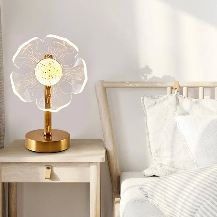 Creative acrylic table lamp with three-colour USB dimming in sunflower design
