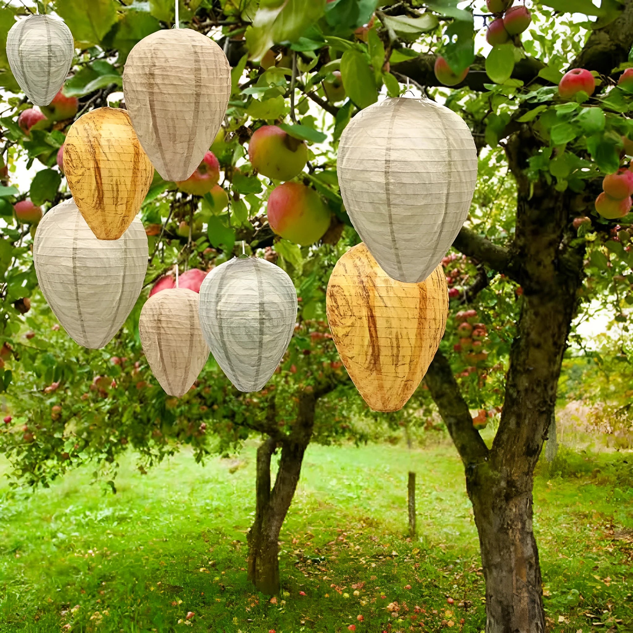 Oval flannel honeycomb wasp deterrent lantern 22x28cm with stand and rope for outdoor garden decoration