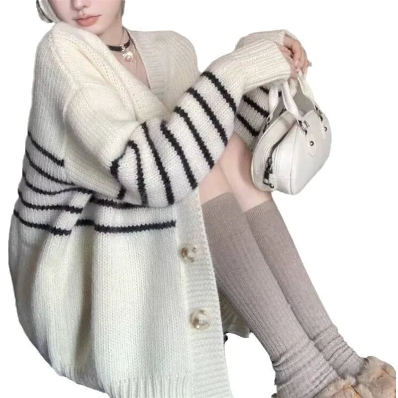 Button-front cardigan with 3D pattern in polyester fabric