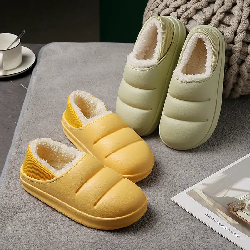 Waterproof garden slippers in various colours with EVA sole and overshoe design